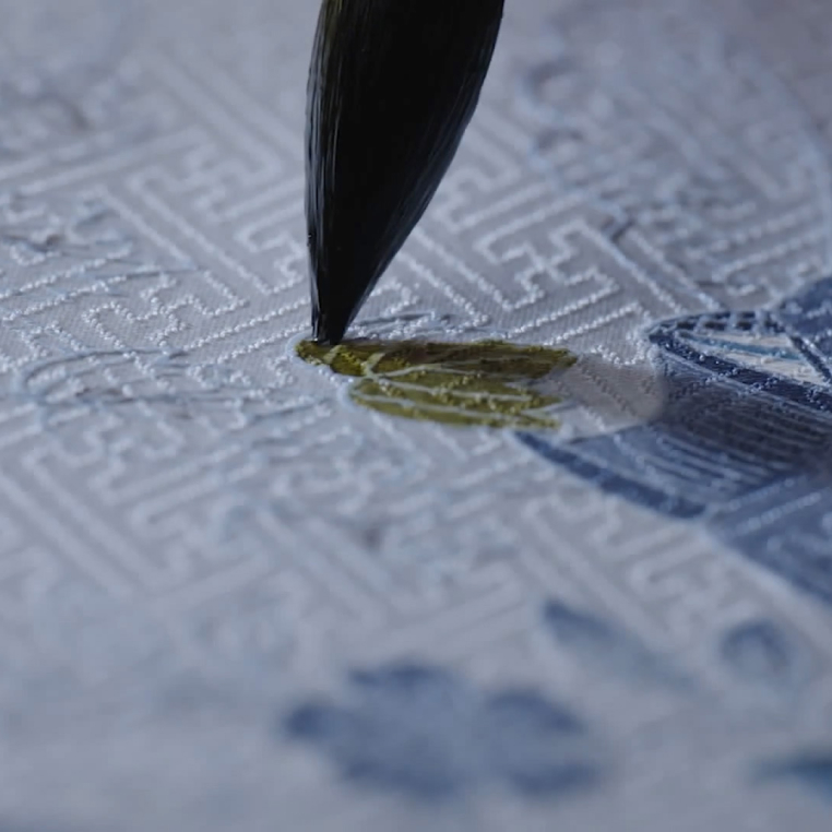 Pen crafting the cloth