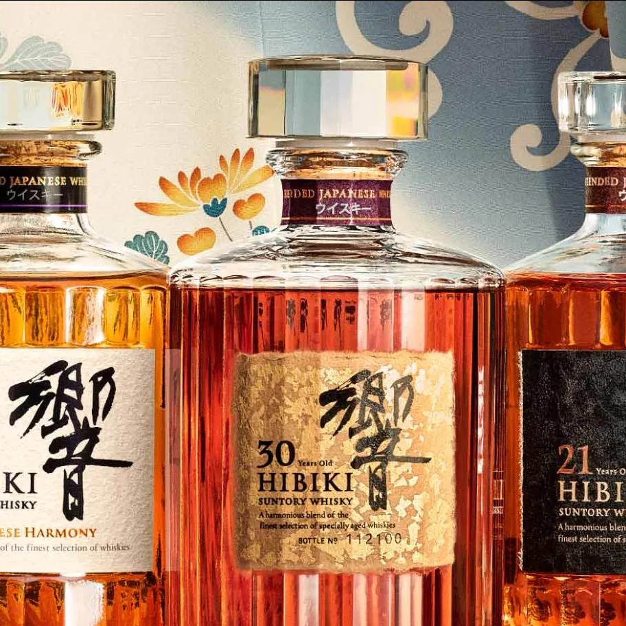 Hibiki bottles image with beautiful background