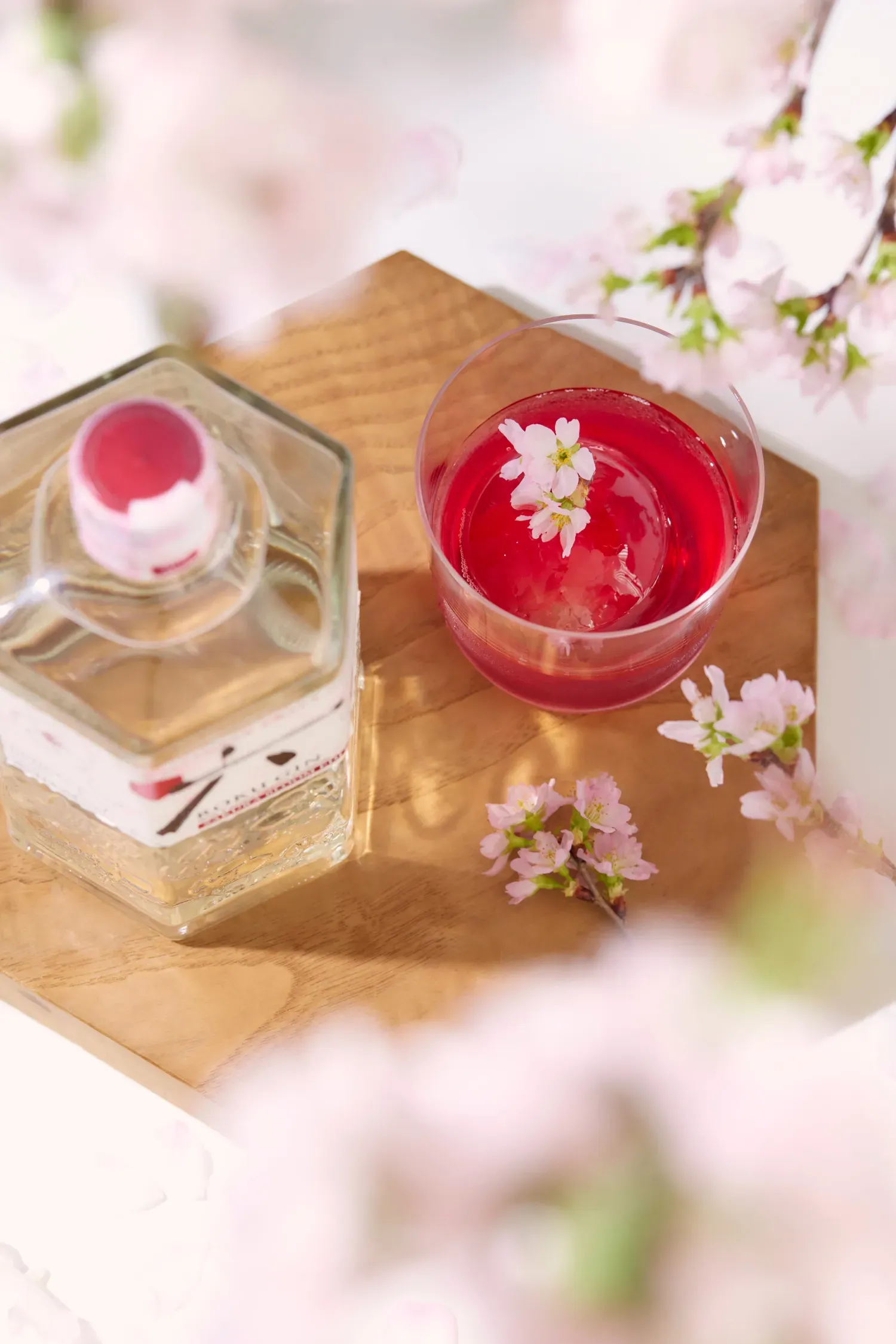 Roku Sakura Gin & Tonic Drink Recipe | The House of Suntory