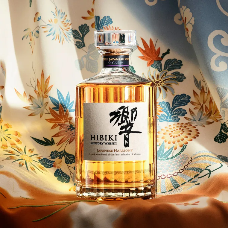Hibiki image with beautiful background